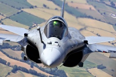 rafale-d-pilot-kokpit-armee-de-l-air-ils-mbda-mica-dassault