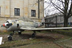 800px-Muzeum_Wojska_Polskiego_61_PZL_TS-8_Bies